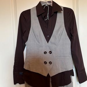 Express design studio, brown stretch collar shirt like new
